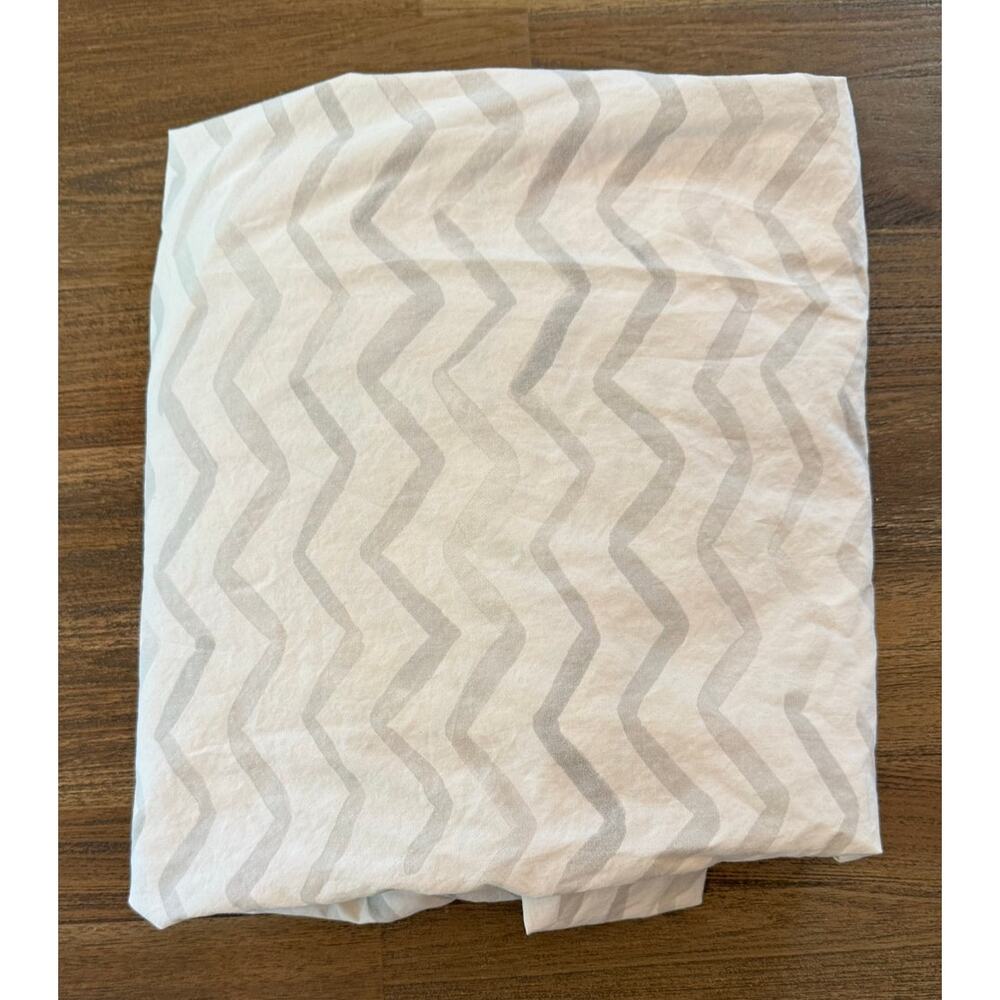 Pottery Barn Kids 100% Cotton Gray Watercolor Chevron Stripe Crib Sheet
